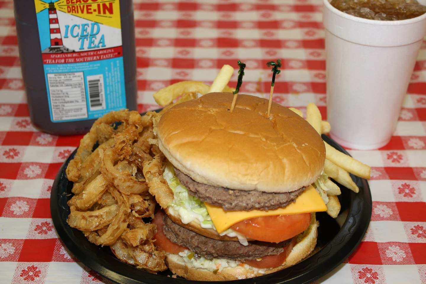 Beacon Drive-In'